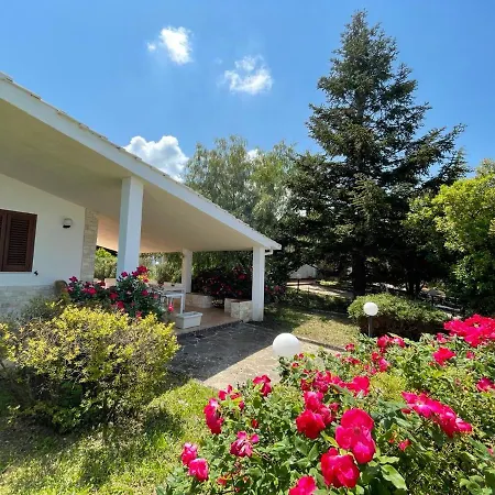 Rose Country 別荘 カッサーノ・デッレ・ムルジェ